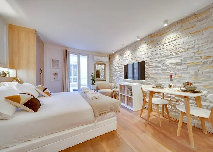 Apartman Historical By Architect - Louvre *